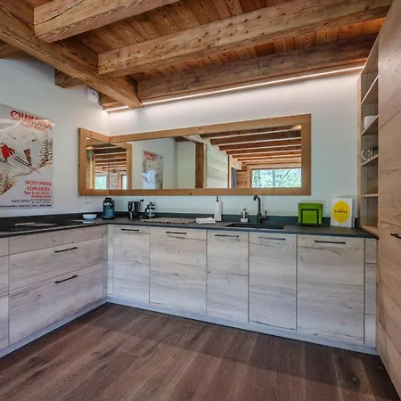 1000 Chalet Les Houches